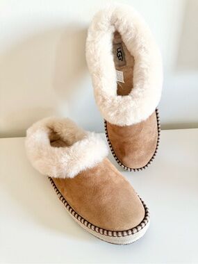 UGG Chestnut Wrin Genuine Shearling Whipstitch Water-Resistant Suede Slippers 10